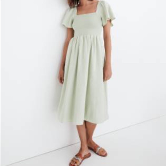 Madewell Dresses & Skirts - Madewell Lucie Smocked Midi Dress